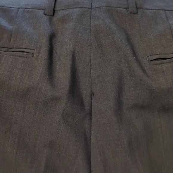 Vintage Hugo Boss gray two piece suit size 42R - Picture 10 of 11